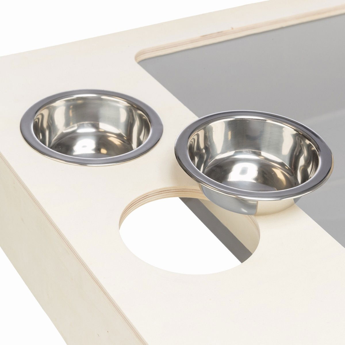 Kanin ruokintatukikohta Trixie