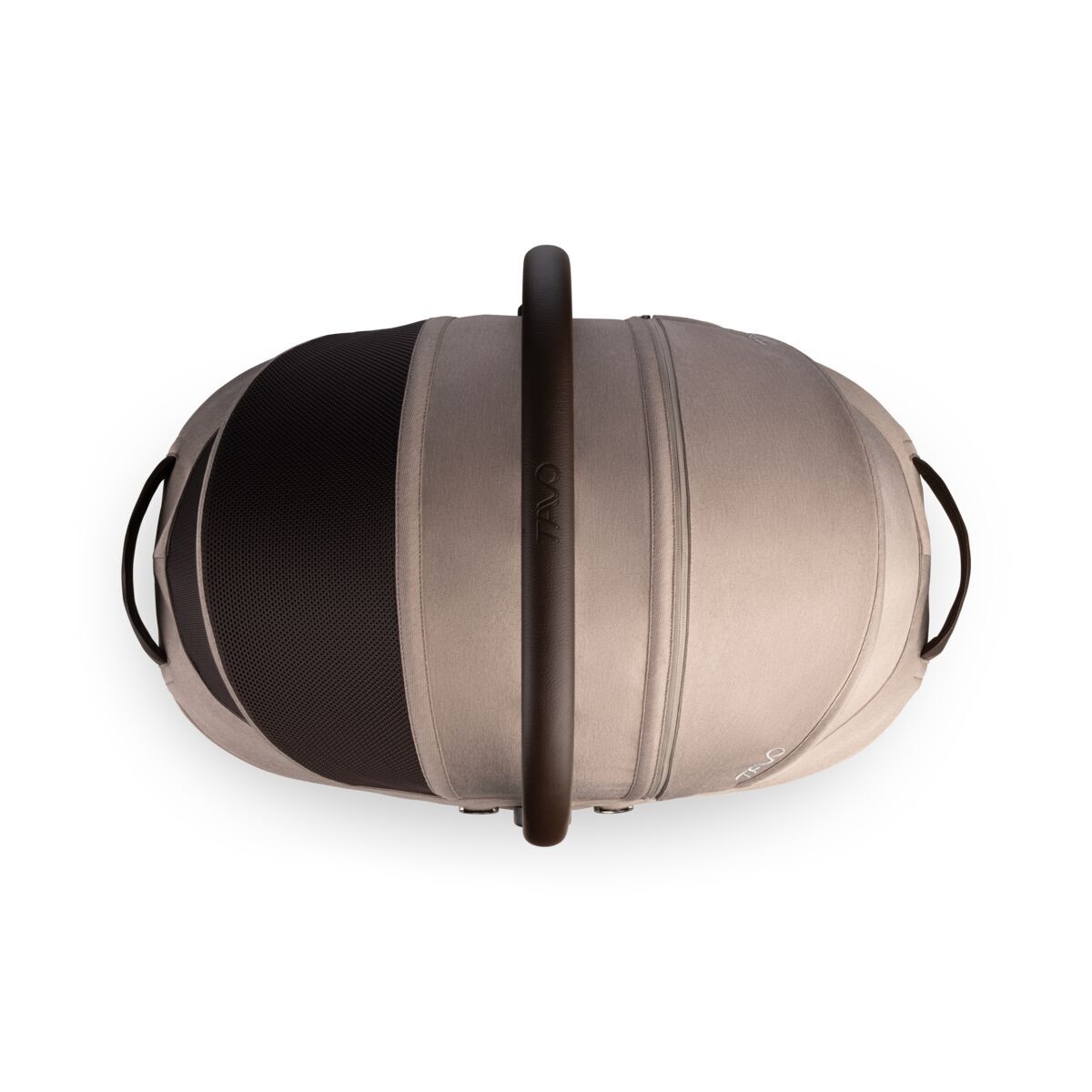 Tavo Maeve ISO6X Wind crash tested pet car seat with integrated ventilation system