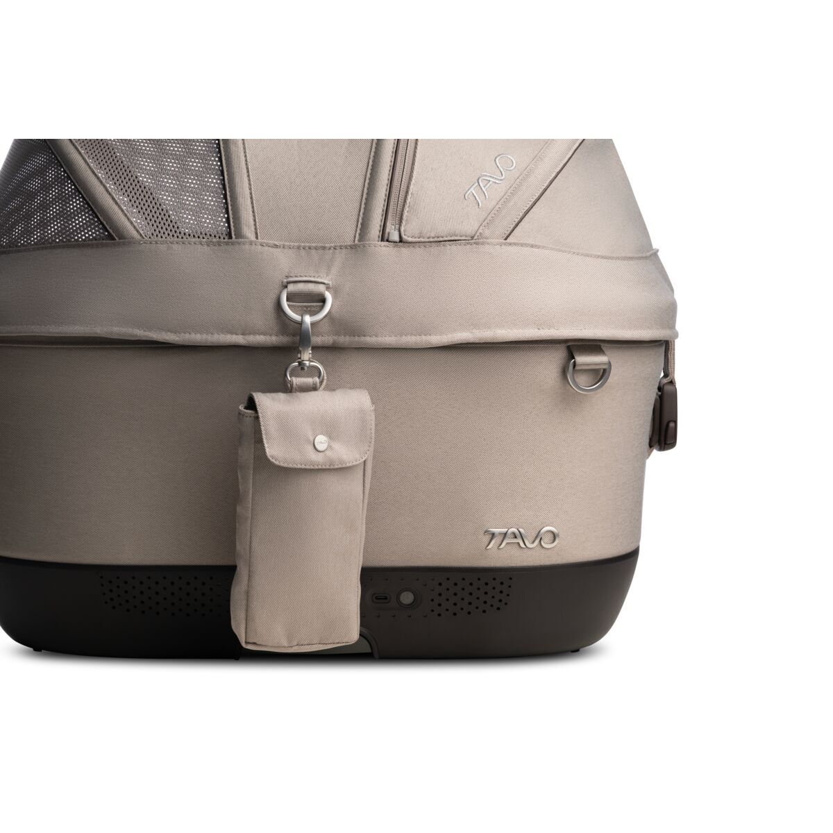 Tavo Maeve ISO5X Wind crash tested pet car seat with integrated ventilation system