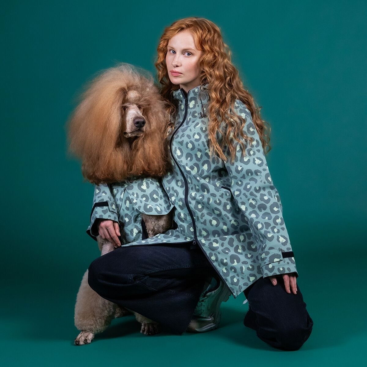 PAIKKA Human Visibility Raincoat, green leo