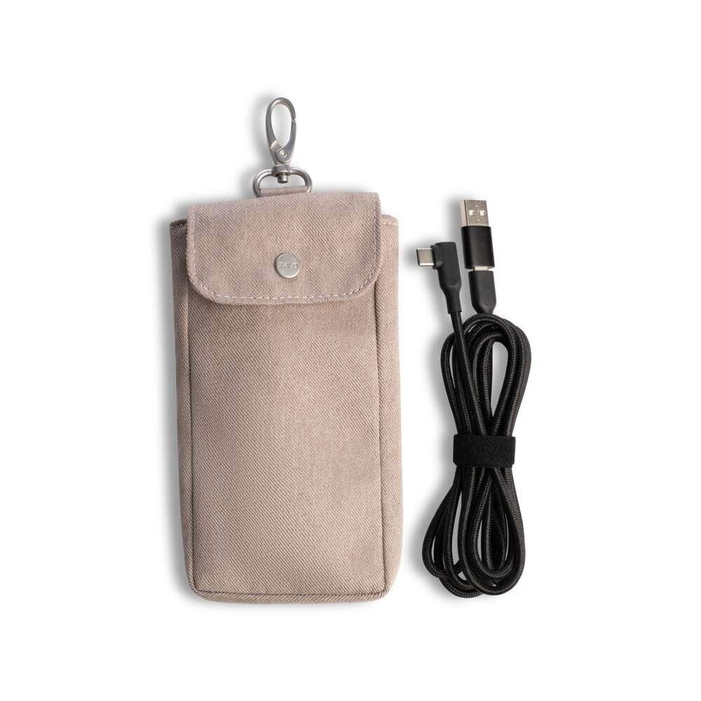 Tavo Maeve ISO6X Wind crash tested pet car seat with integrated ventilation system