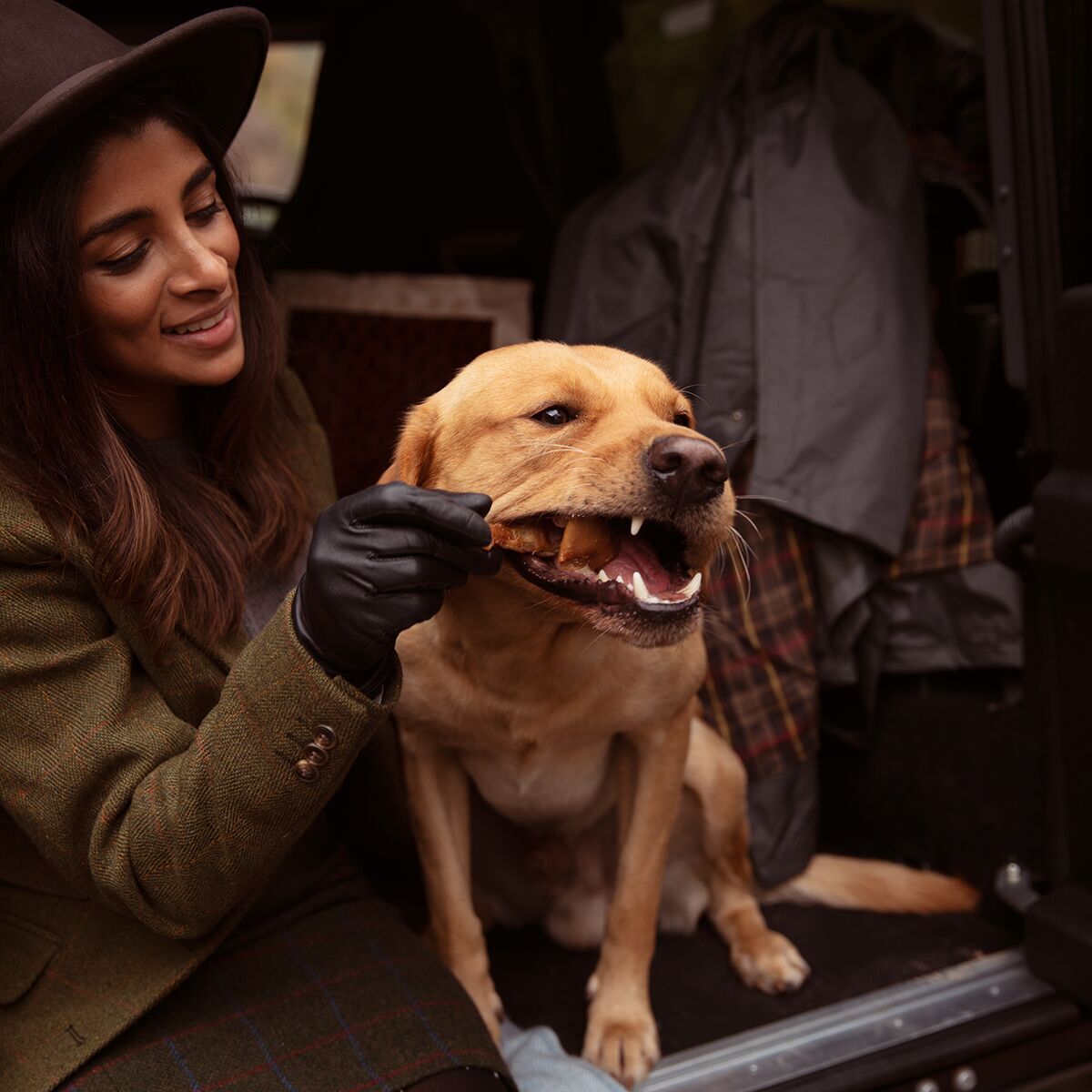 ESSENTIAL Rabbit Delights 100g