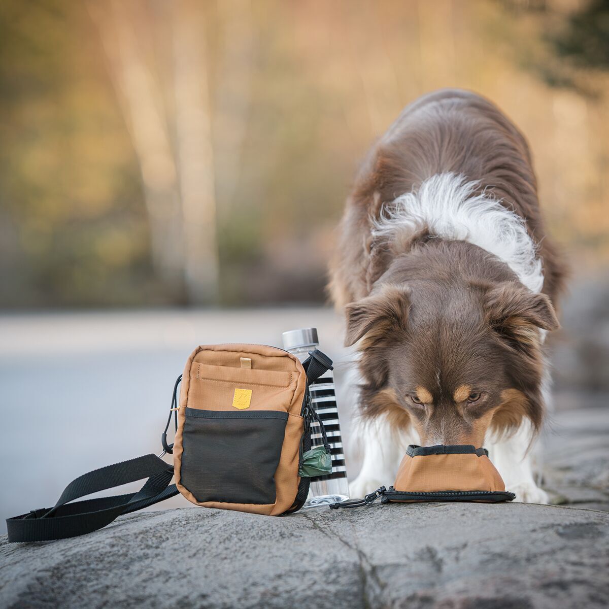 Woolly Wolf Hydration Shoulder Bag Wood Brown Mix