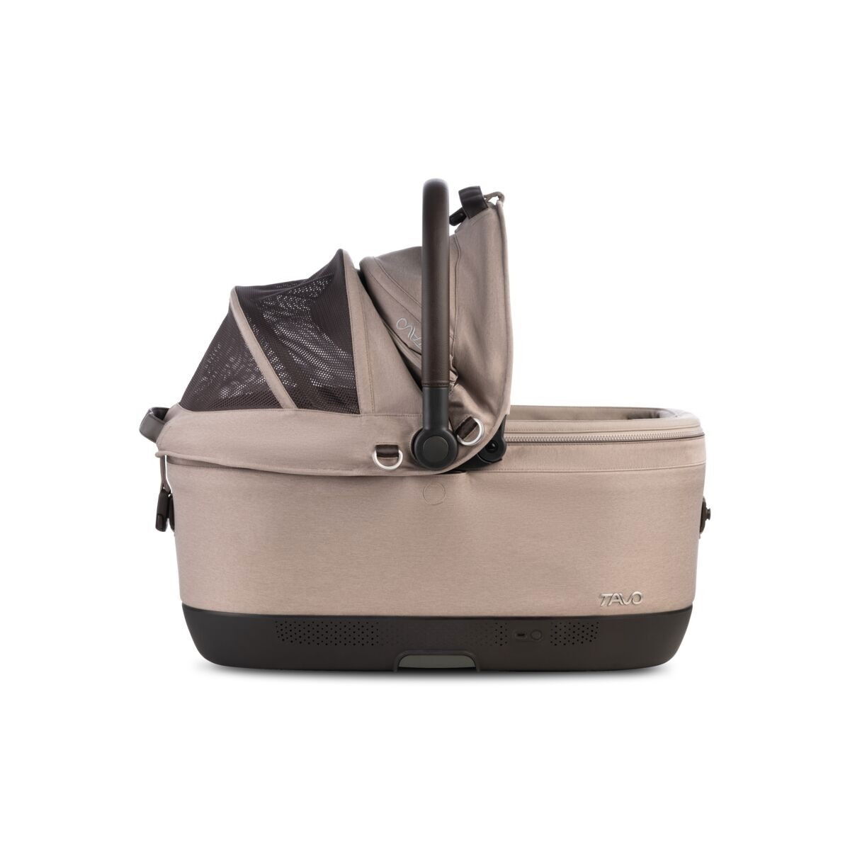 Tavo Maeve ISO6X Wind crash tested pet car seat with integrated ventilation system