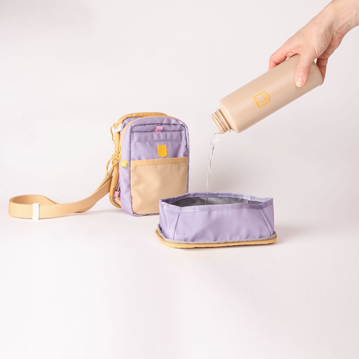 Woolly Wolf Hydration Shoulder Bag Lavender Mix