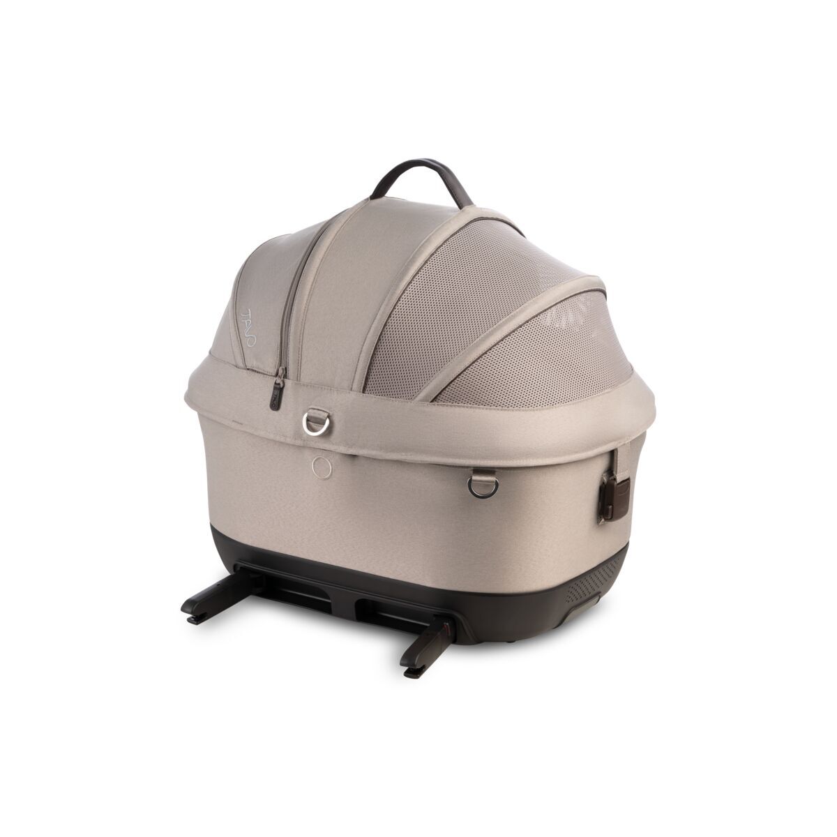 Tavo Maeve ISO5X Wind crash tested pet car seat with integrated ventilation system