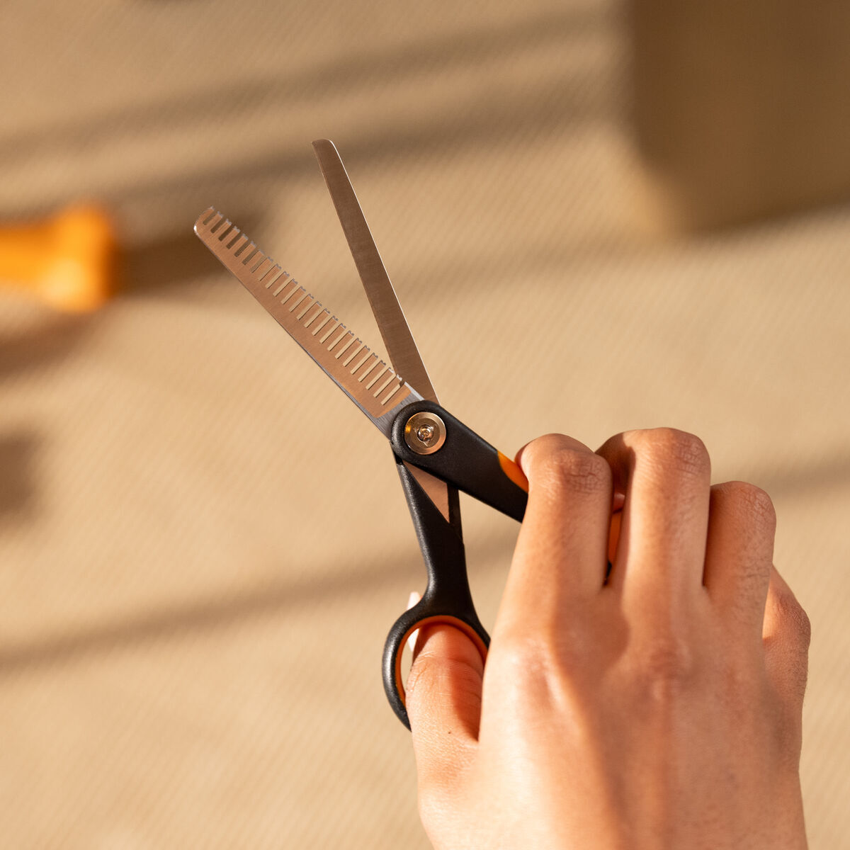 Fiskars blending scissors 1-sided